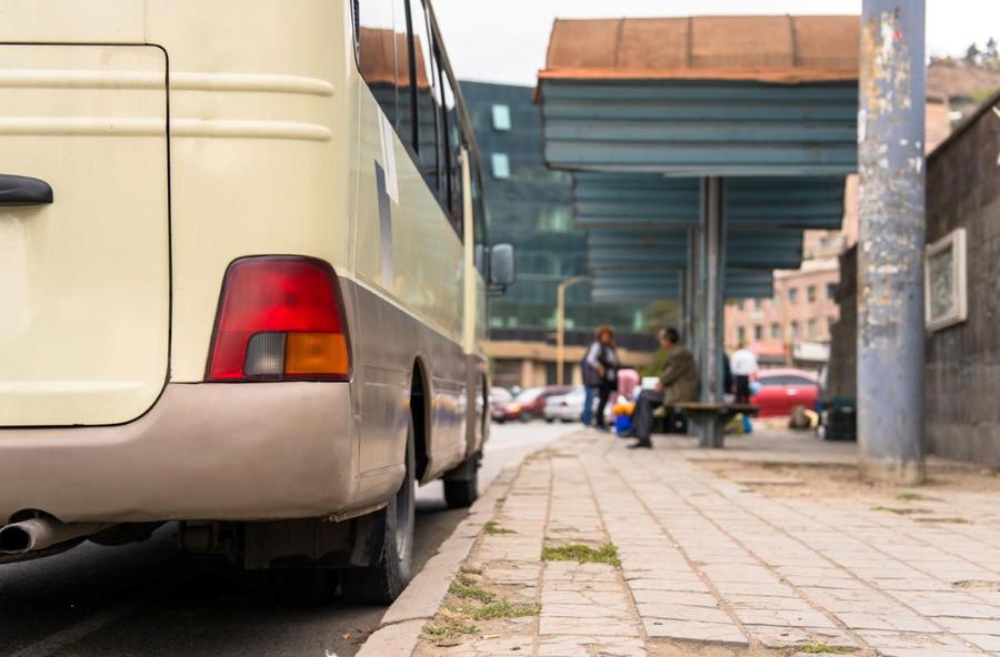 Cseh kanyar autóbusszal: mennyi a sofőr napidíja, és mit kér a NAV?