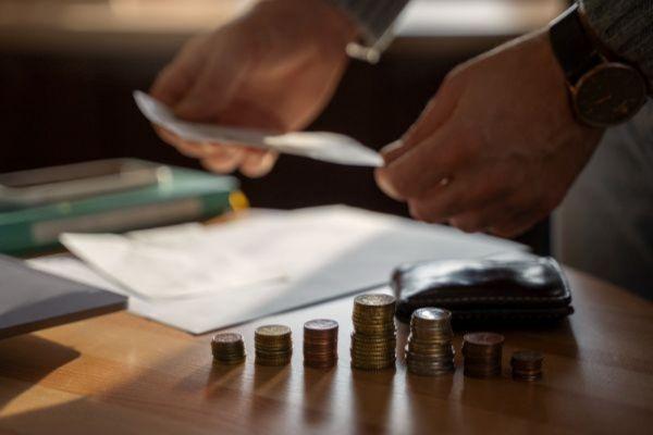A dolgozók bejelentését és a havi járulékbevallásokat vizsgálja a NAV