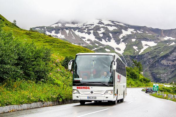 Ausztriában már a buszokra is kell környezetvédelmi matrica?