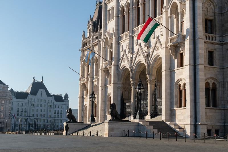 Önálló minisztérium az építésügynek