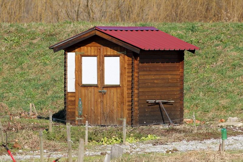 Fennmaradási kell egy fabódéra?