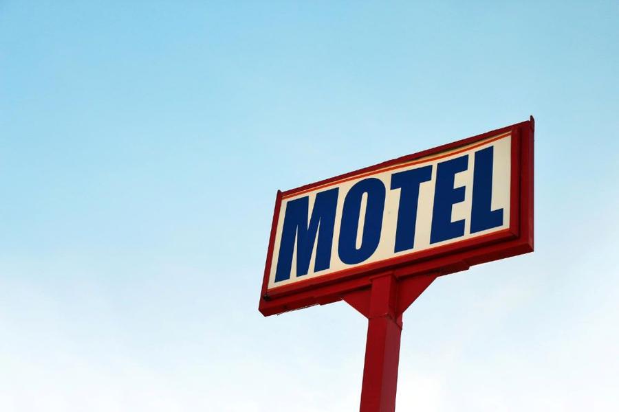 Lehet-e motel a hotel?